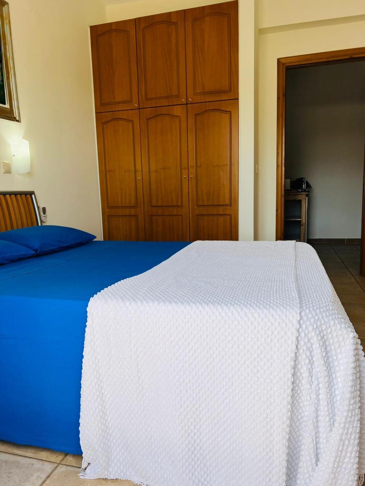 Villa Lp Kokkino Chorio Екстер'єр фото